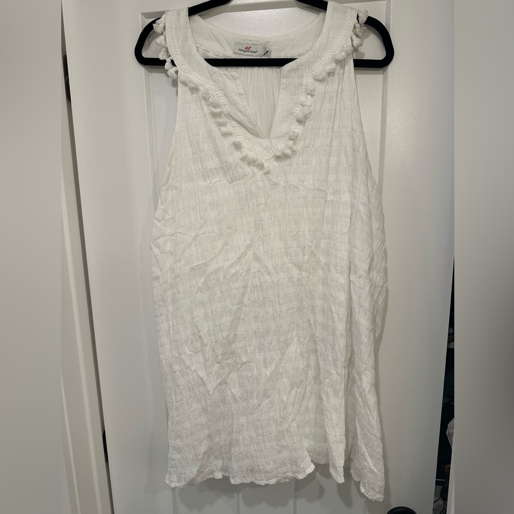 Vineyard Vines White Sleeveless Top